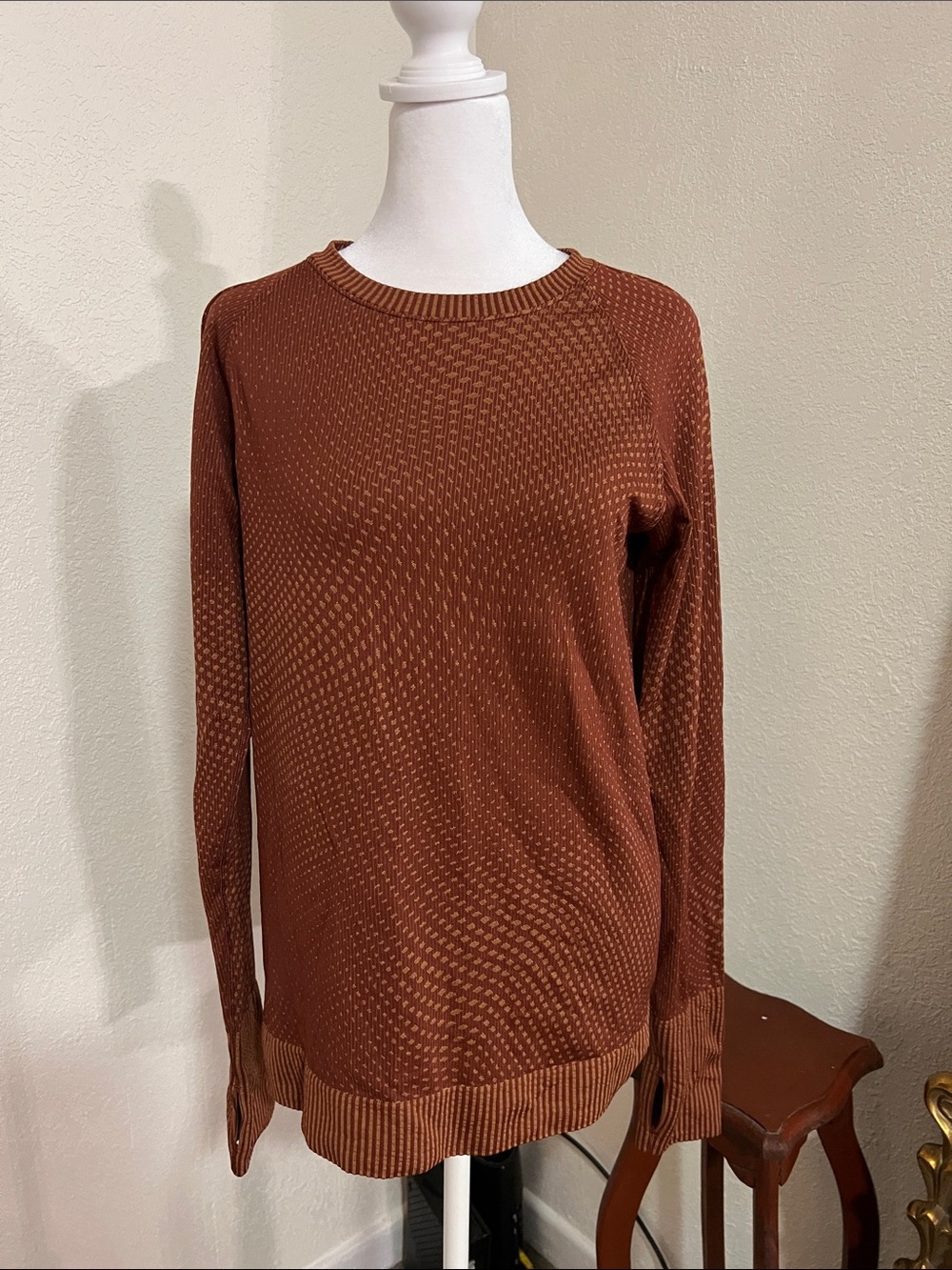 Women's Rust Brown Lightweight Knit Sweater